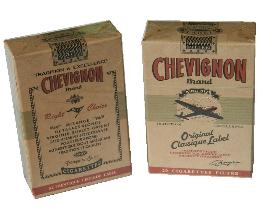 Ancien paquet de cigarettes CHEVIGNON