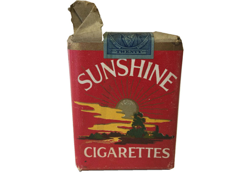 Ancien paquet de cigarettes SUNSHINE